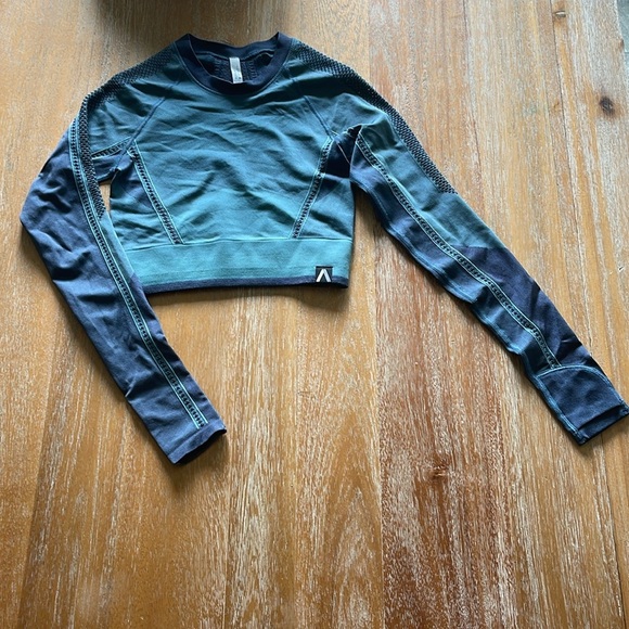 Athleta Allyson Felix Crop Top SZ XXs - Picture 2 of 6